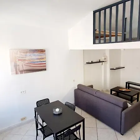 Apartment Vue Mer A 10min Plage & Calanque & Tout Equipe La Ciotat